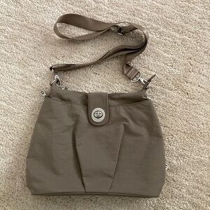 Baggallini Taupe Crossbody Bag/Shoulder bag